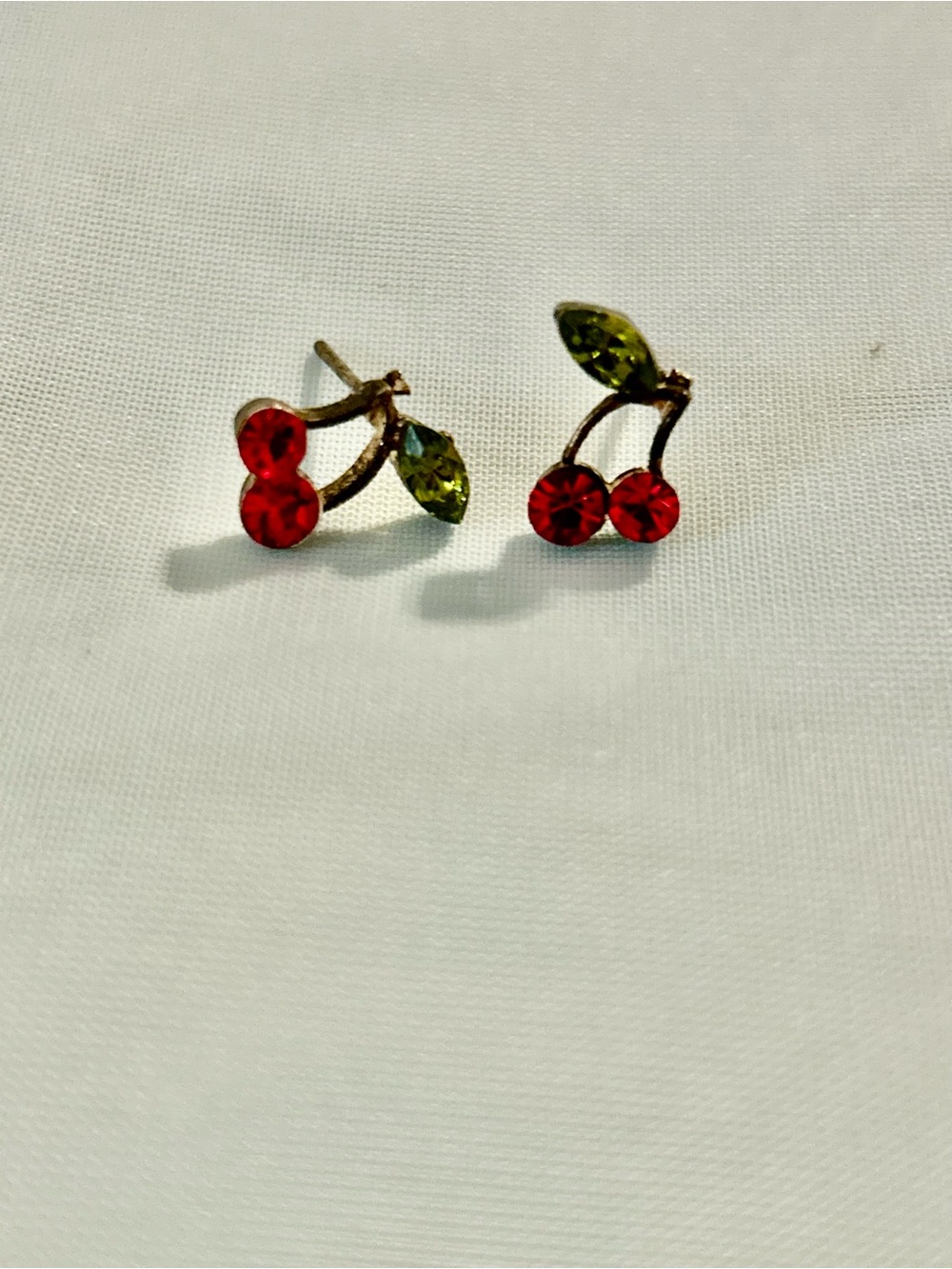 Cherry Earrings in Red & Green Like New